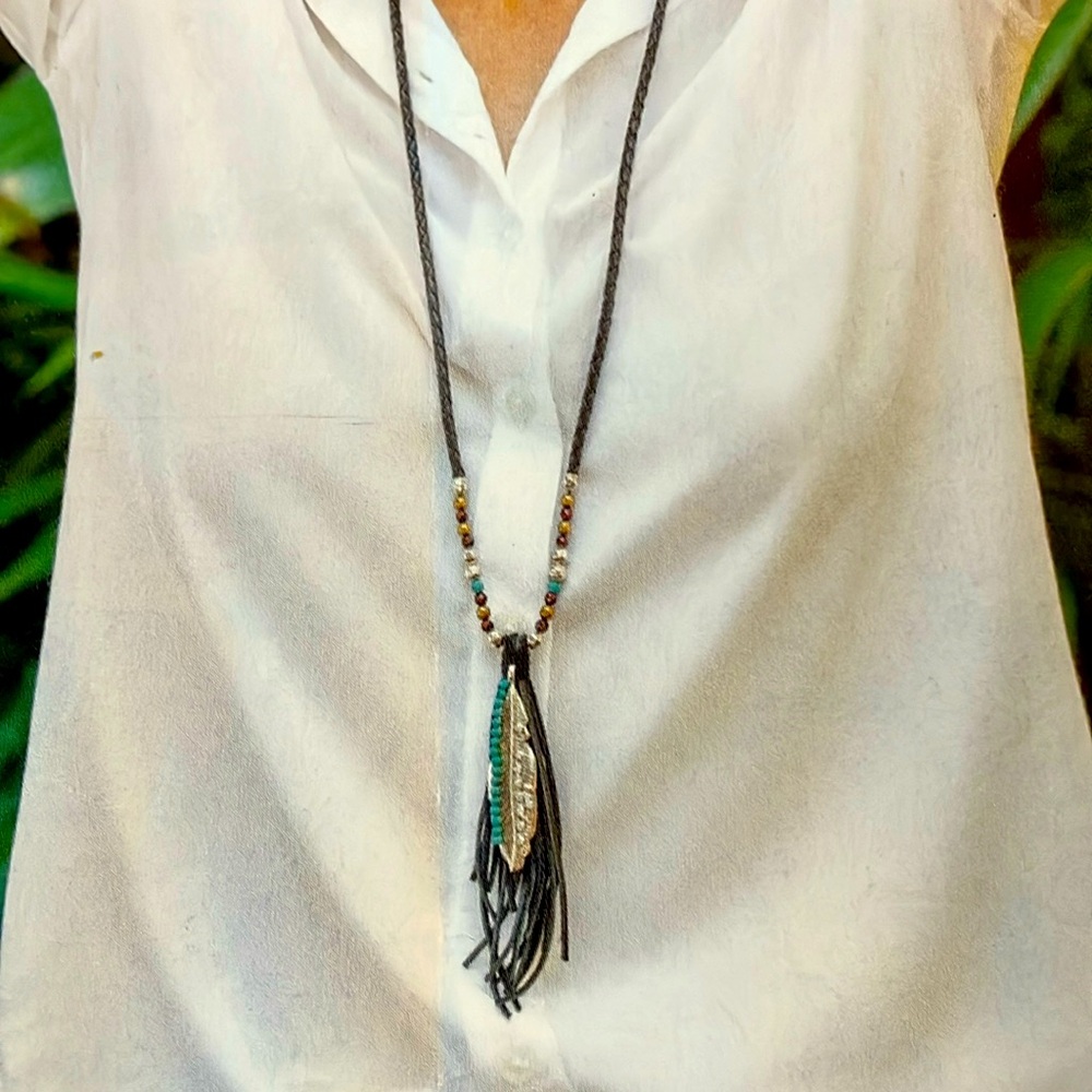 Silpada Birds of a Feather Necklace